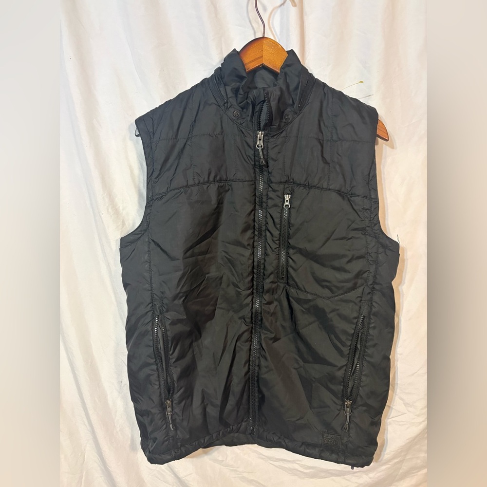REI Men's Dark Quilted Puffer Vest 
NWOT